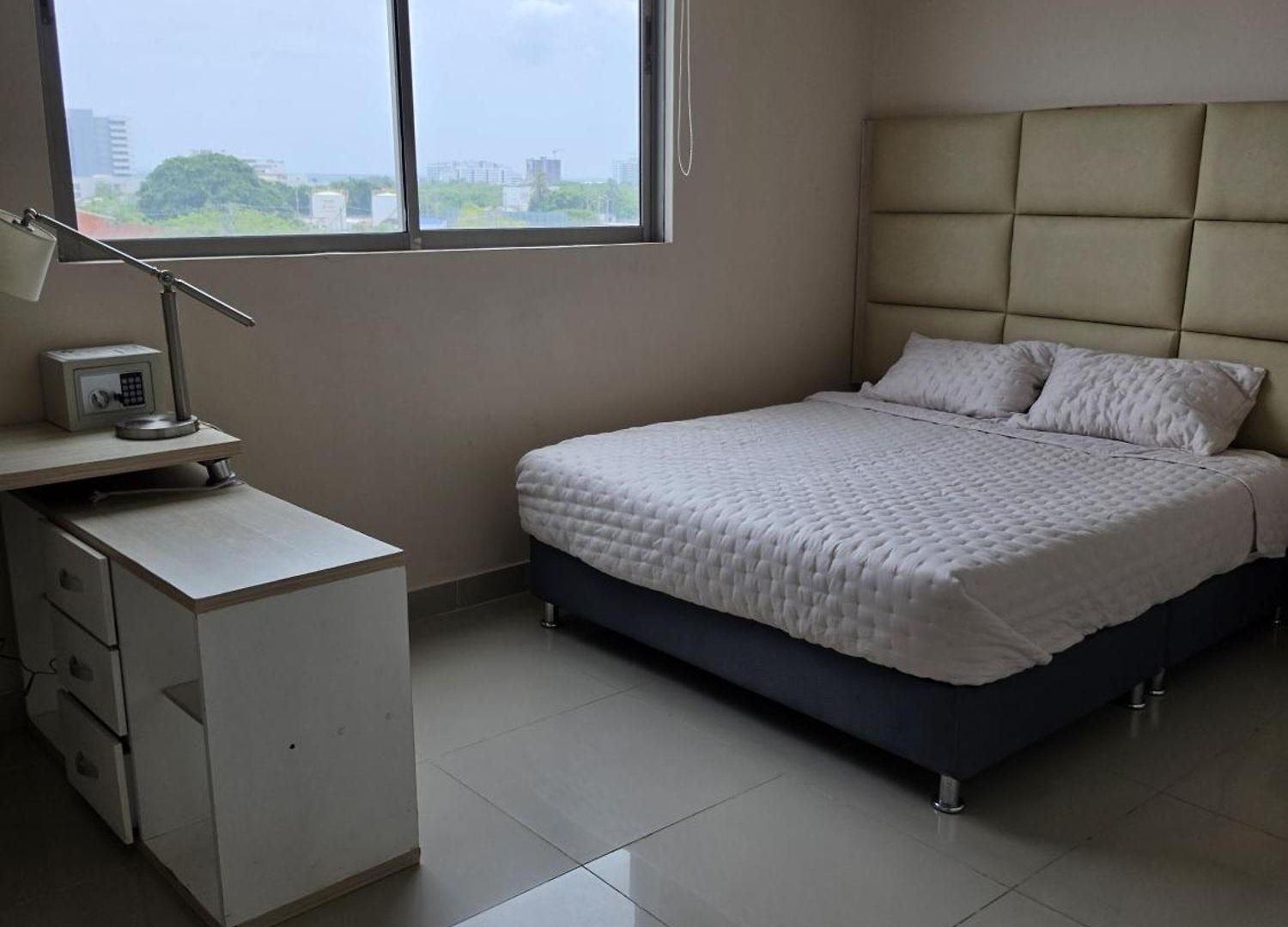 Apartamento Luxury 4br 3ba Penthouse - 5 Min To Airport &